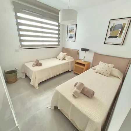 Happy Travel Lily Higueron Lejlighed Fuengirola