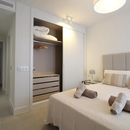 Happy Travel Lily Home Higueron * Fuengirola