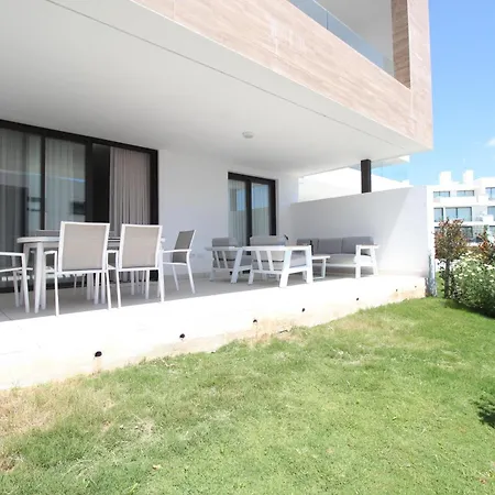 Happy Travel Lily Home Higueron Fuengirola
