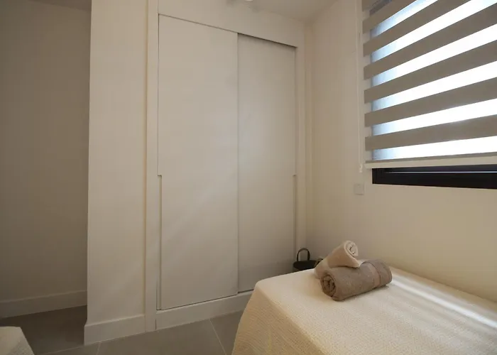 Happy Travel Lily Higueron