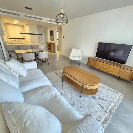 Happy Travel Lily Higueron * Fuengirola