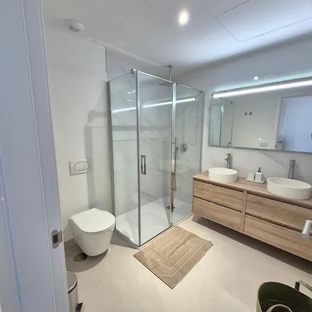 Daire Happy Travel Lily Higueron